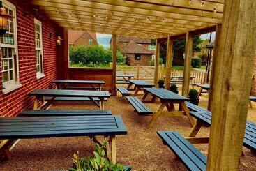 هتل The Kings Arms - Fleggburgh