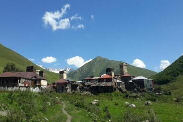 پانسیون Guesthouse Nashgobi