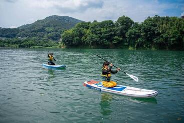 Pensionat 四国旅行のhub拠点 古民家ゲストハウス Heso Camp