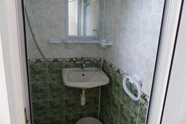 پانسیون Sunhouse Rooms