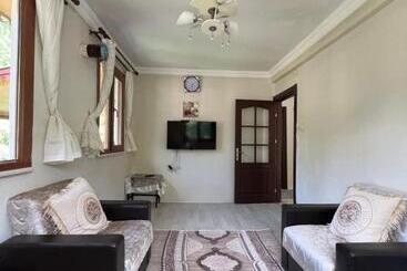 Yeşil Doğa Tatil Apart