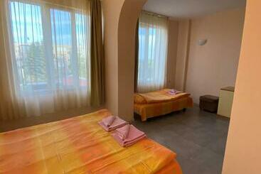 Hostel Shabla