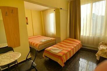 Hostel Shabla