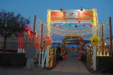 هتل Club La Villa