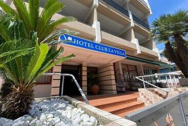 هتل Club La Villa