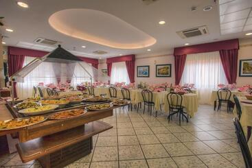 هتل Villa Zavatta B&b   Rooms & Apartments