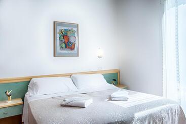 هتل Villa Zavatta B&b Rooms & Apartments