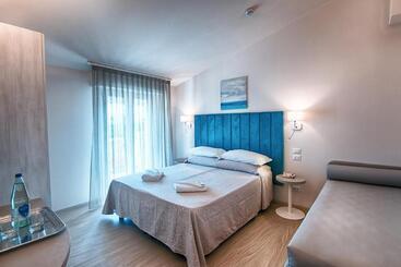 هتل Villa Zavatta B&b   Rooms & Apartments