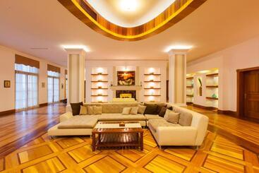 پانسیون Complex Villas Kaliakra & Gradina