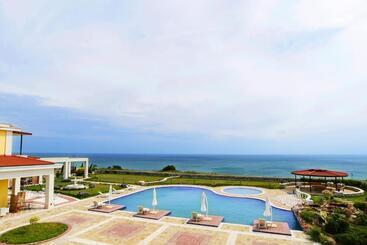 پانسیون Complex Villas Kaliakra & Gradina