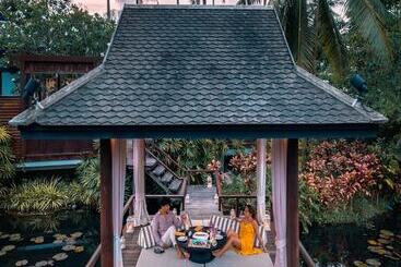 Anantara Mai Khao Phuket Villas