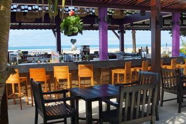 Apsara Beachfront Resort & Villa   Sha Extra Plus
