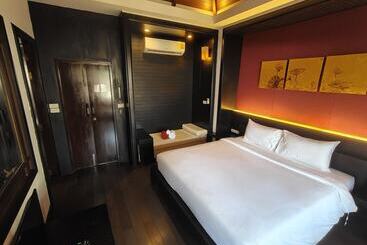 استراحتگاه Bhundhari Residence Koh Samui