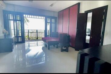 استراحتگاه Bhundhari Residence Koh Samui