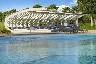 Hilton Dalaman Sarigerme Resort & Spa