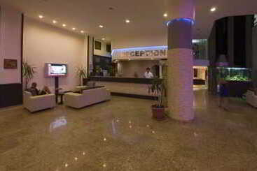 هتل Arabella World