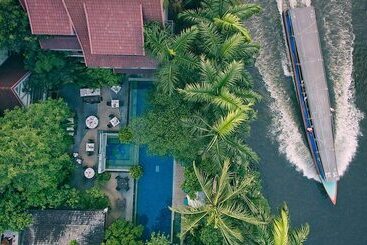 هتل Ariyasom Villa