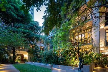 هتل Ariyasom Villa