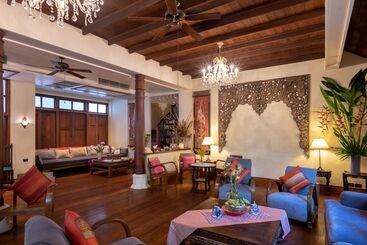هتل Ariyasom Villa