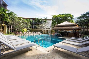 هتل Baan Karon Resort