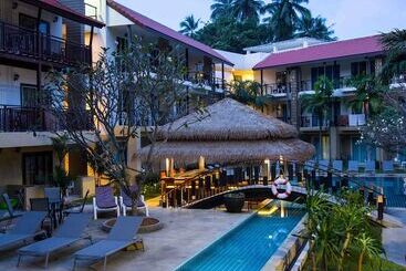 ホテル Baan Karon Resort
