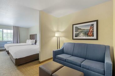هتل Comfort Suites Lake Geneva East