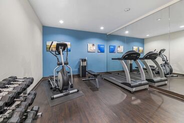 هتل Comfort Suites Lake Geneva East
