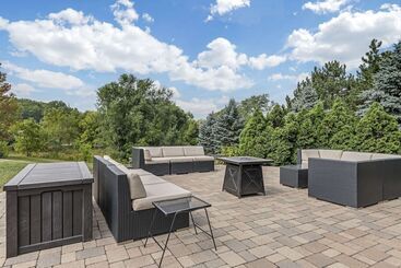 هتل Comfort Suites Lake Geneva East
