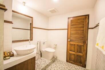 هتل Eoutfitting Doikham Resort