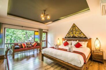 هتل Eoutfitting Doikham Resort
