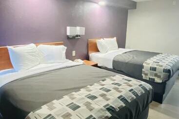 هتل Executive Inn Kingsville