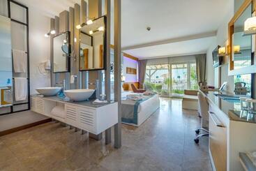هتل Flora Garden Beach Club   All Inclusive