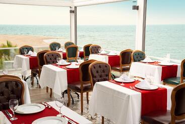 هتل Flora Garden Beach Club   All Inclusive