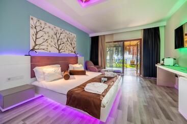 هتل Flora Garden Beach Club   All Inclusive