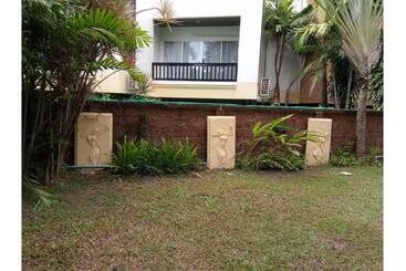 هتل Golden Pine Beach Resort