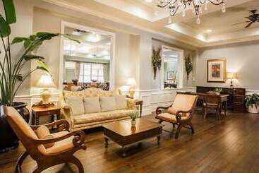 هتل Hampton Inn & Suites Savannah Historic District