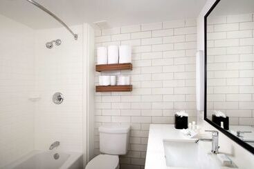 هتل Hilton Garden Inn San Antonio Airport South