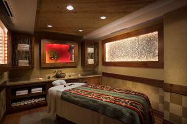 هتل Hilton Santa Fe Buffalo Thunder