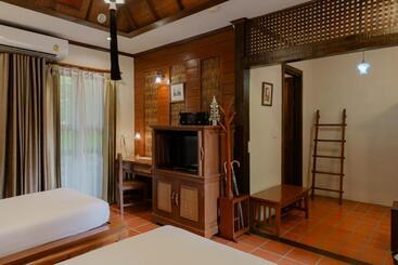 هتل Horizon Village & Resort Sha Plus