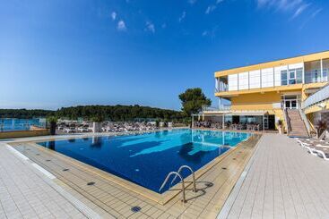 هتل Horizont Resort