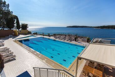 هتل Horizont Resort