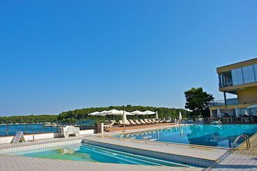هتل Horizont Resort