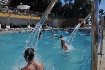 هتل Horizont Resort