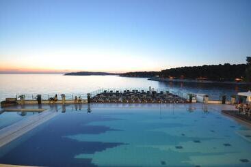 هتل Horizont Resort