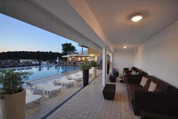 هتل Horizont Resort