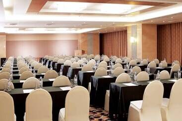 酒店 Ibis Ambassador Suwon
