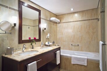 هتل Khalidiya Palace Rayhaan By Rotana, Abu Dhabi