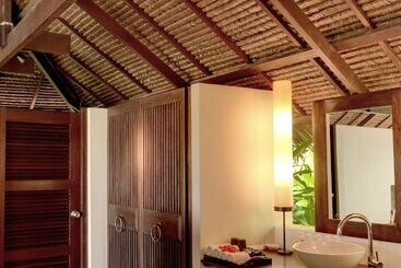 هتل Koyao Island Resort