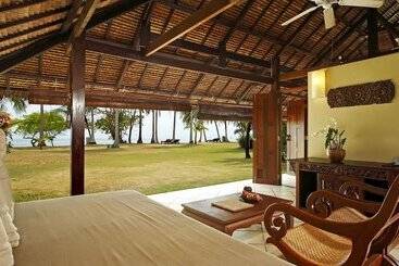 هتل Koyao Island Resort