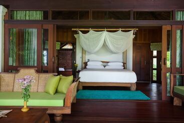 هتل Koyao Island Resort
